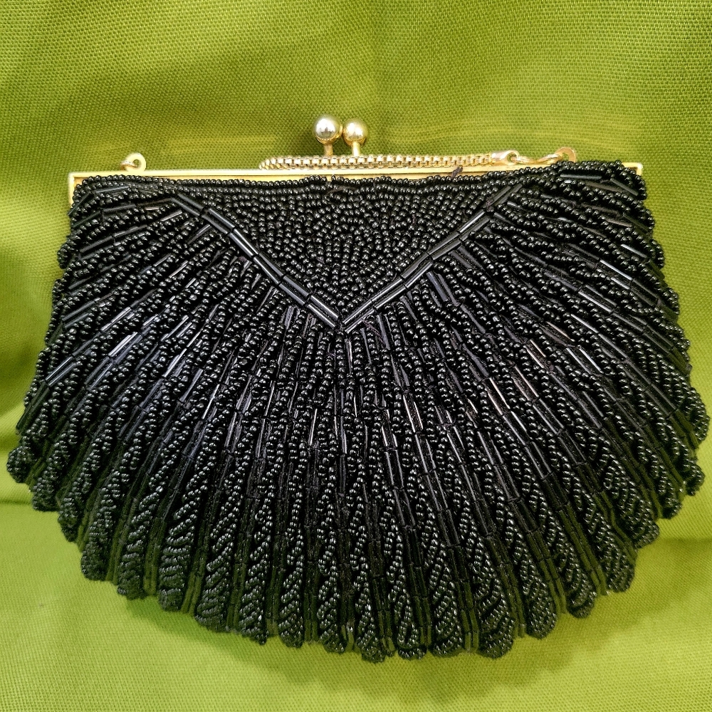 Vintage Oyster Shell Black Beaded Bag